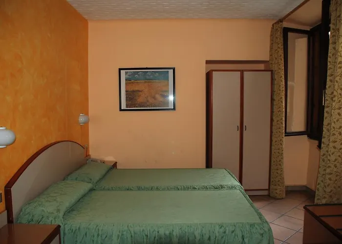 Casa Mia Hotel 2*