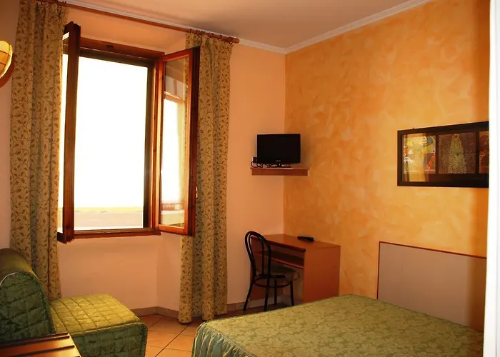 Casa Mia 2*